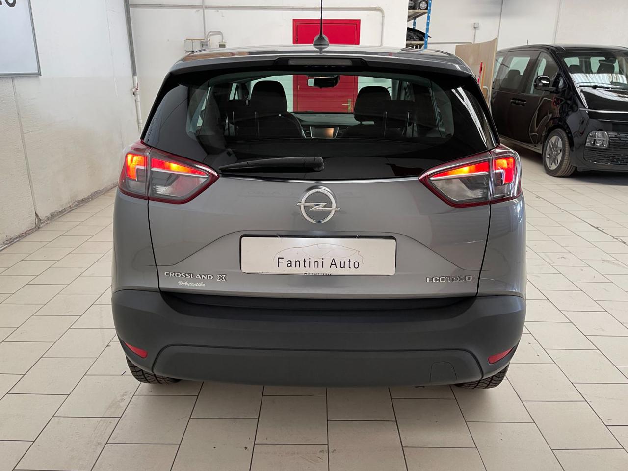 Crossland X 3