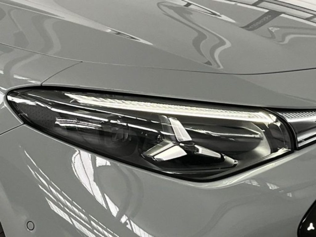 MERCEDES-BENZ CLA 220 4Matic AMG Line Premium - 13