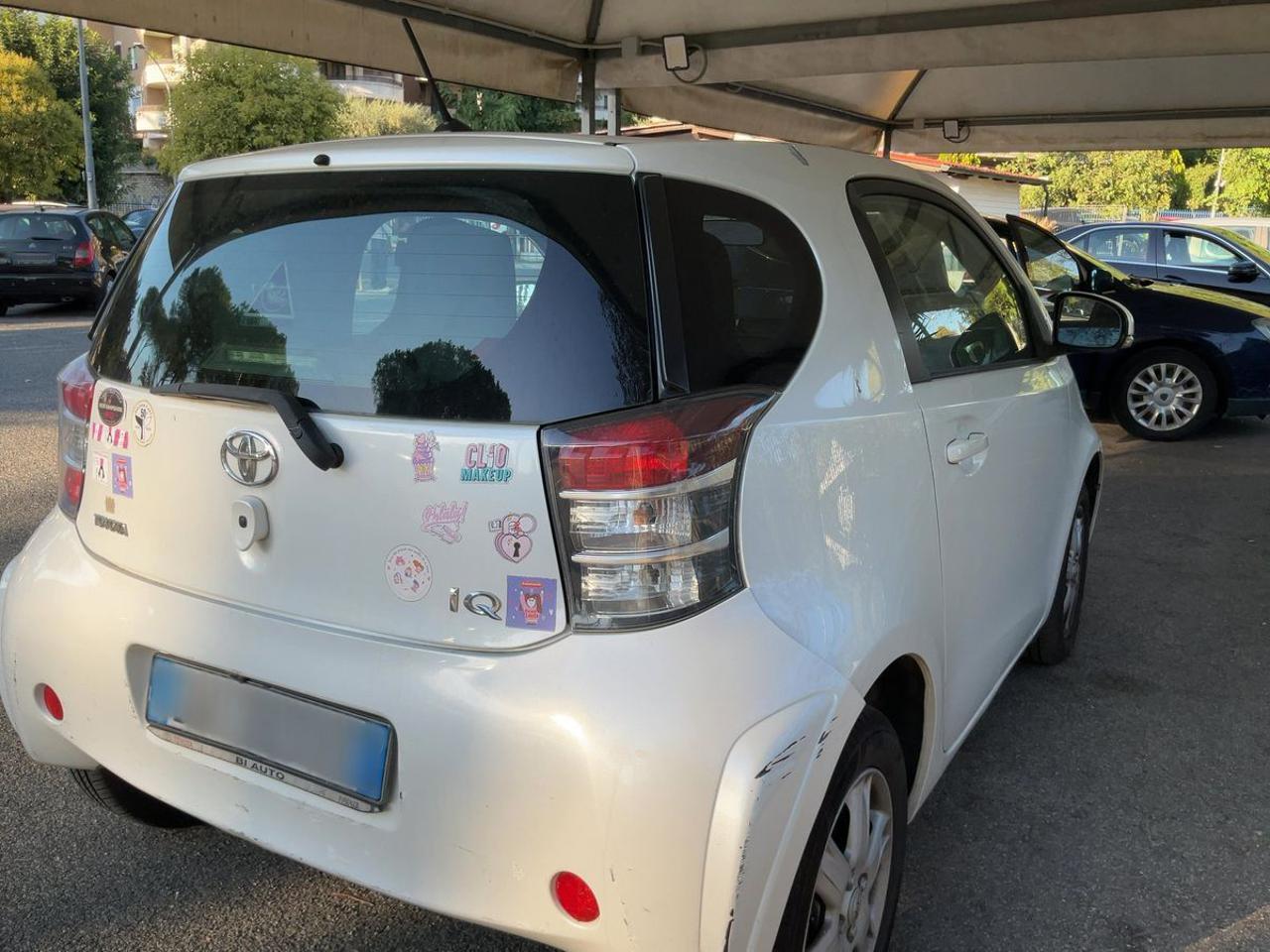 TOYOTA iQ 1.0 - 7