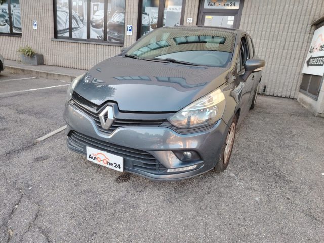 RENAULT Clio Grigio scuro metallizzato