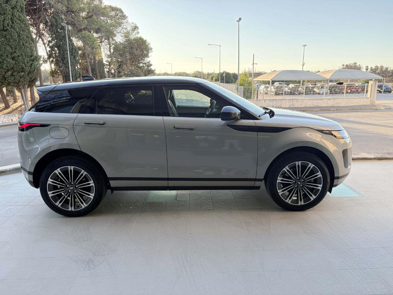 LAND ROVER Range Rover Evoque 1.5 I3 PHEV 309 CV AWD Auto S. - 4