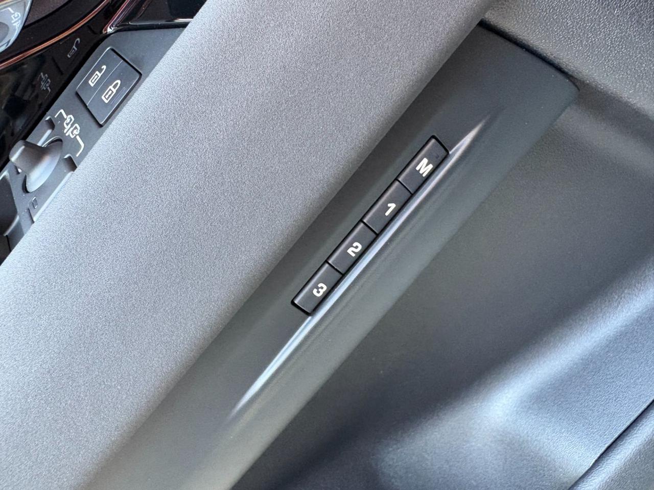 LAND ROVER Range Rover Evoque 1.5 I3 PHEV 309 CV AWD Auto S. - 19