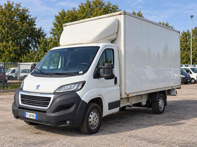 PEUGEOT Boxer Bianco pastello
