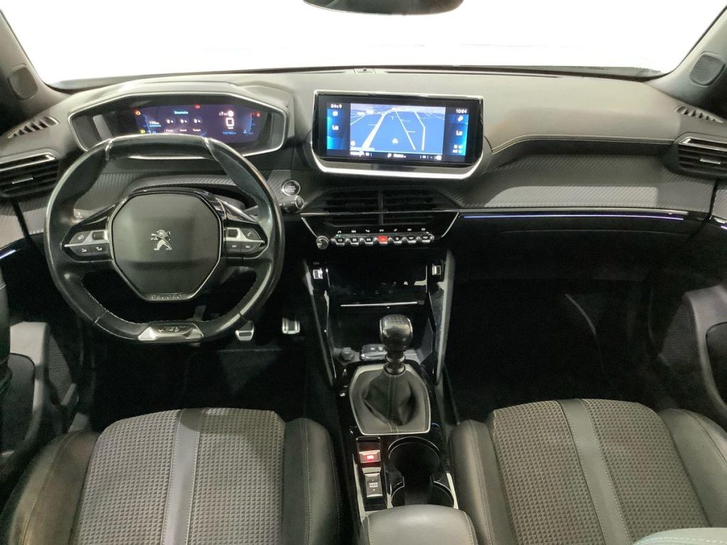 PEUGEOT 2008 BlueHDi 110 S&S GT - 7