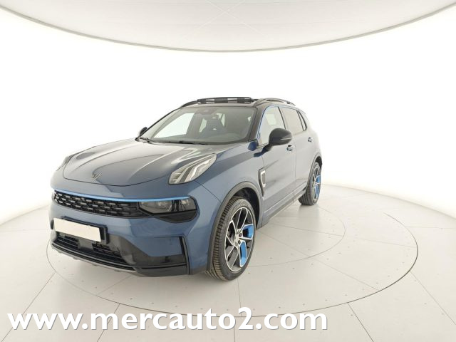 LYNK & CO 01 Blu metallizzato