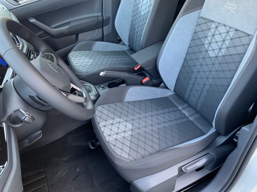 VOLKSWAGEN Taigo R-Line Plus 1.0 TSI 85 kW (115 CV) DSG - 13