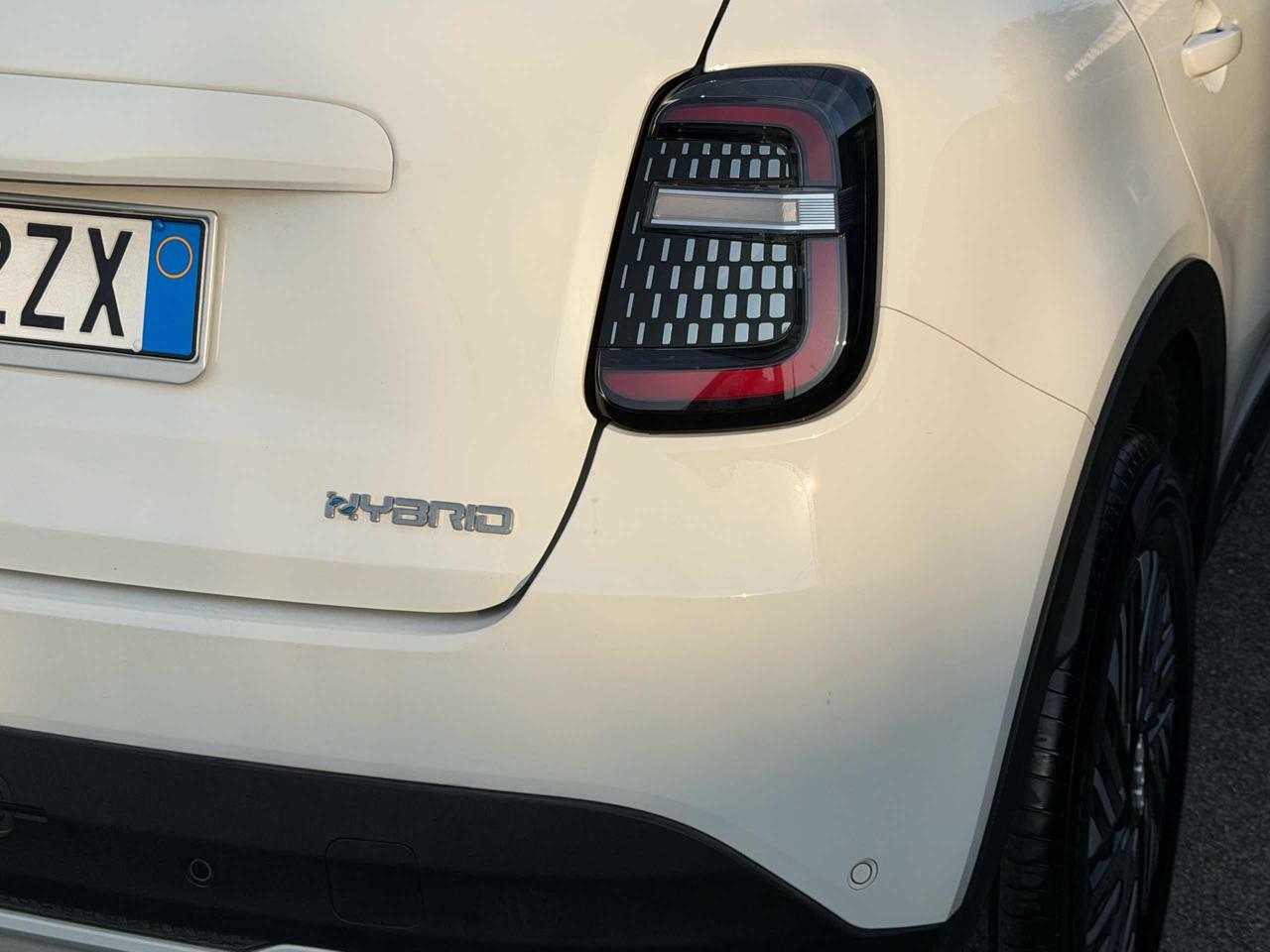 FIAT 600 Hybrid 100 CV DCT MHEV Business - 6