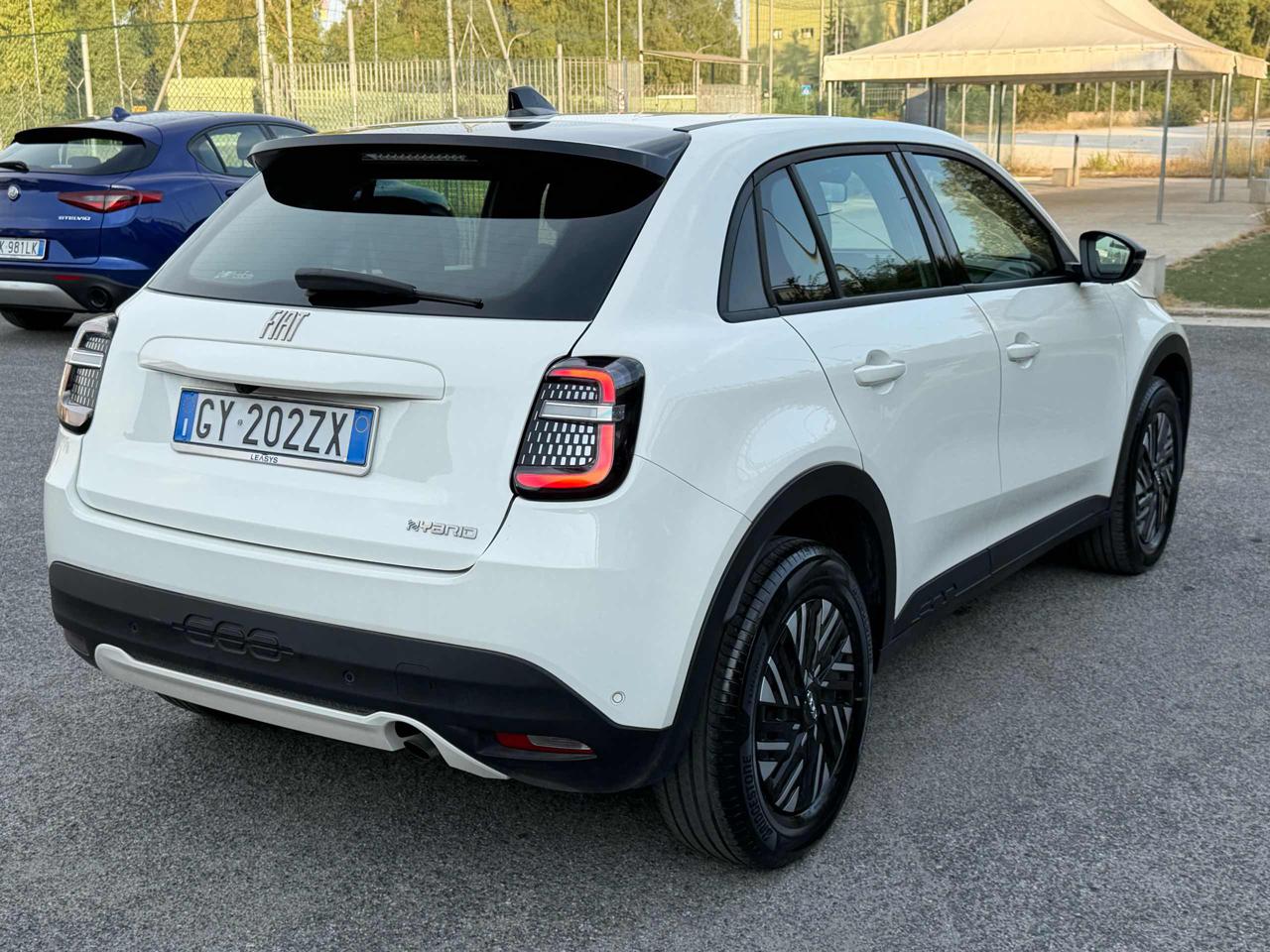 FIAT 600 Hybrid 100 CV DCT MHEV Business - 30