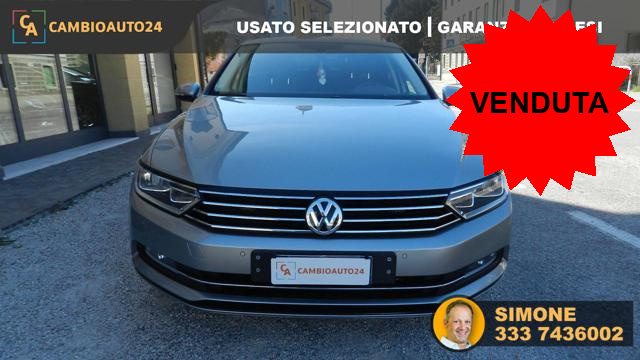VOLKSWAGEN Passat Argento metallizzato