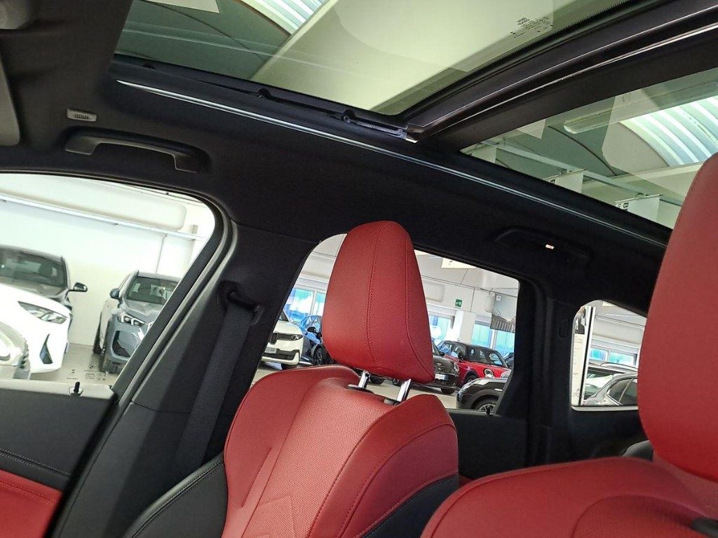 BMW X1 xDrive 23d Msport + Tetto apr. - 8