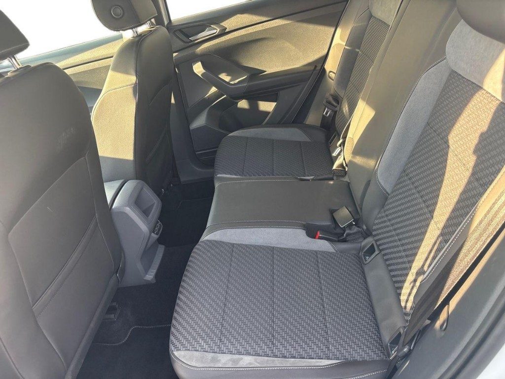VOLKSWAGEN T-Cross 1.0 TSI 115 CV R-Line DSG - 10