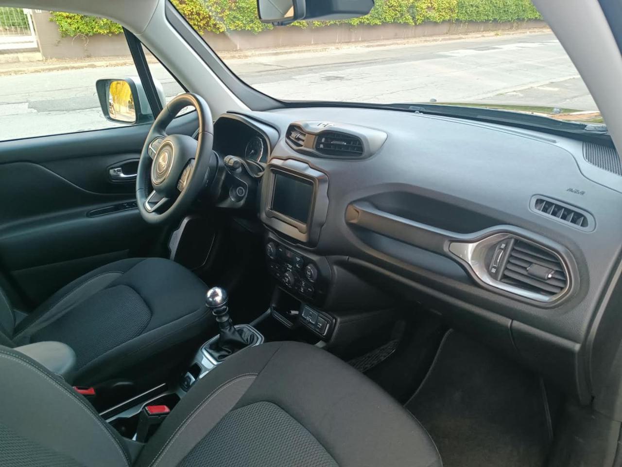 JEEP Renegade 1.0 T3 Limited - 23