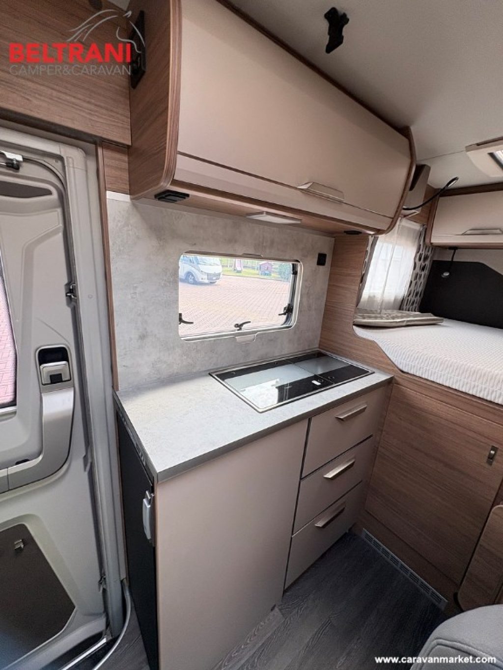 TOURER VAN VANSATION 500 MQ