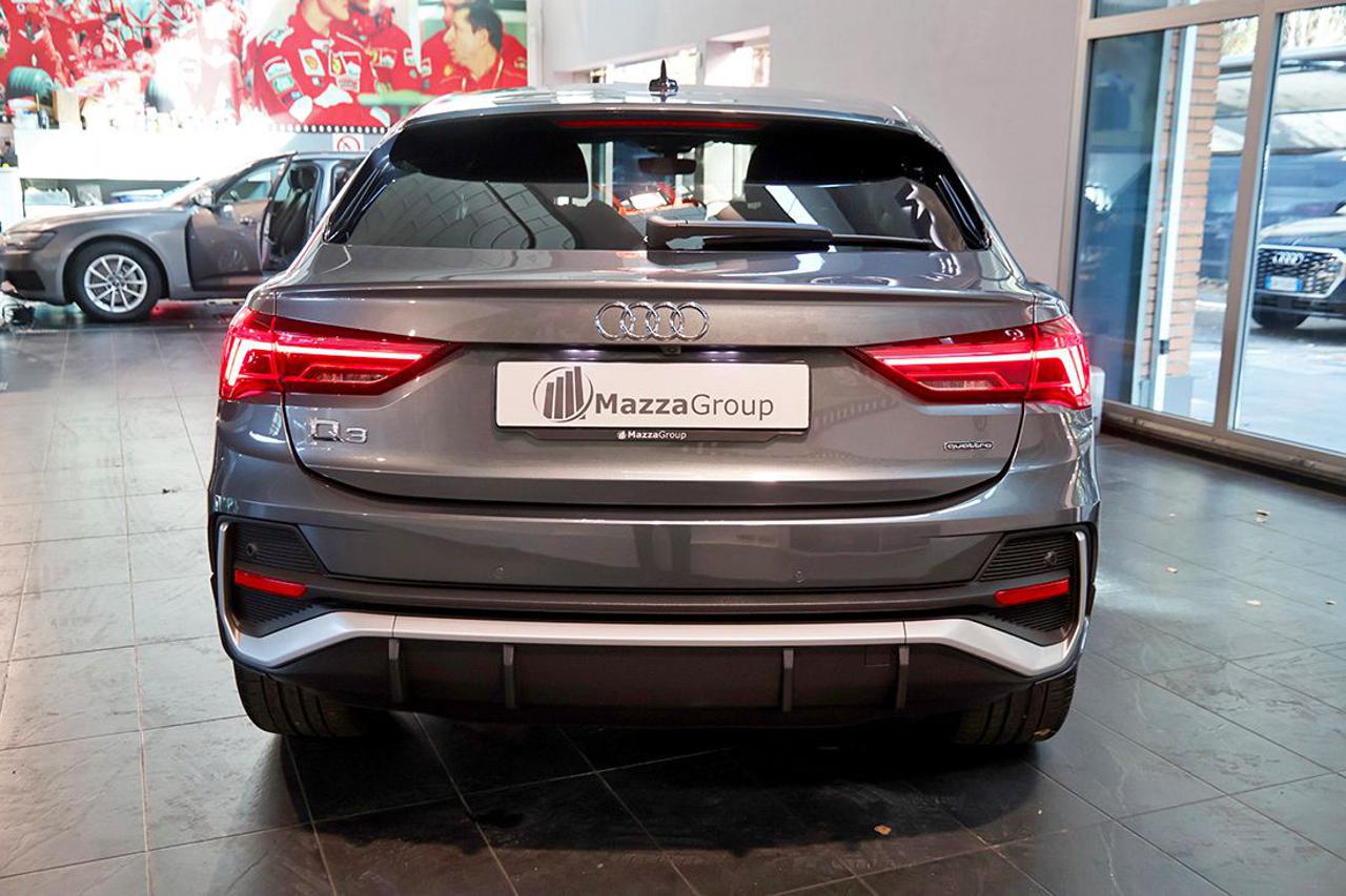 AUDI Q3 35 TDI Sportback Quattro S-Tronic S-Line - 8