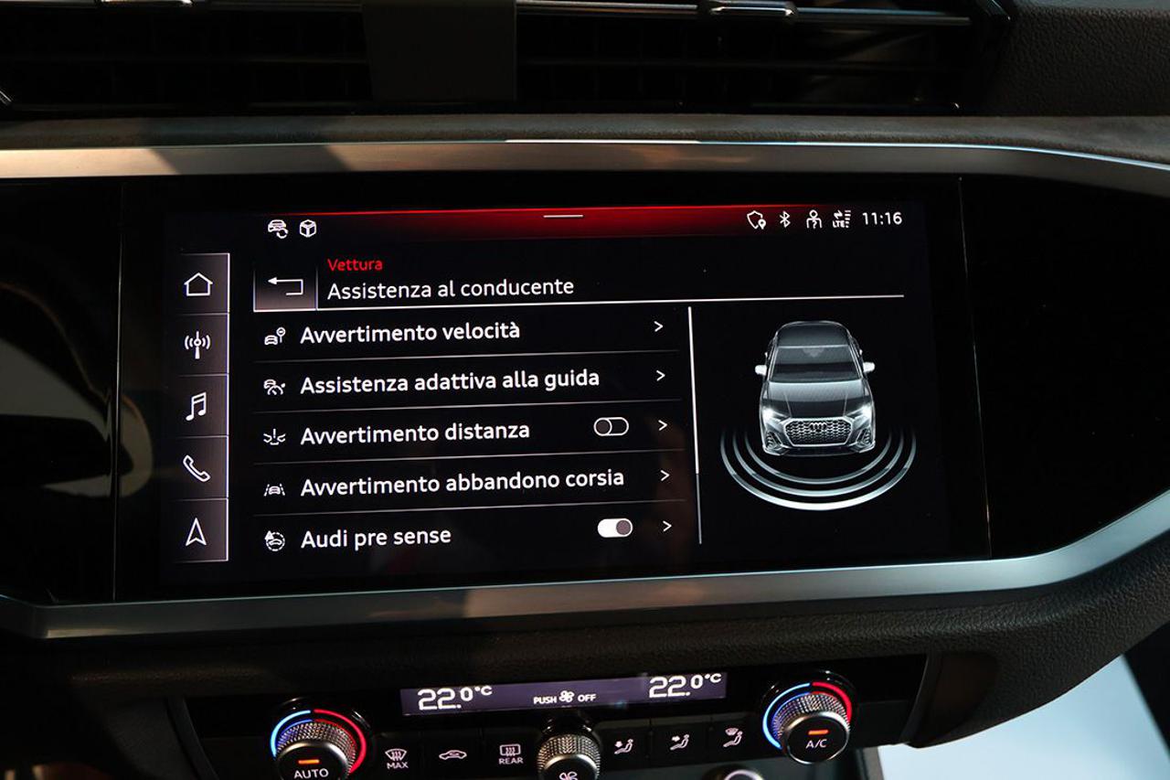 AUDI Q3 35 TDI Sportback Quattro S-Tronic S-Line - 28