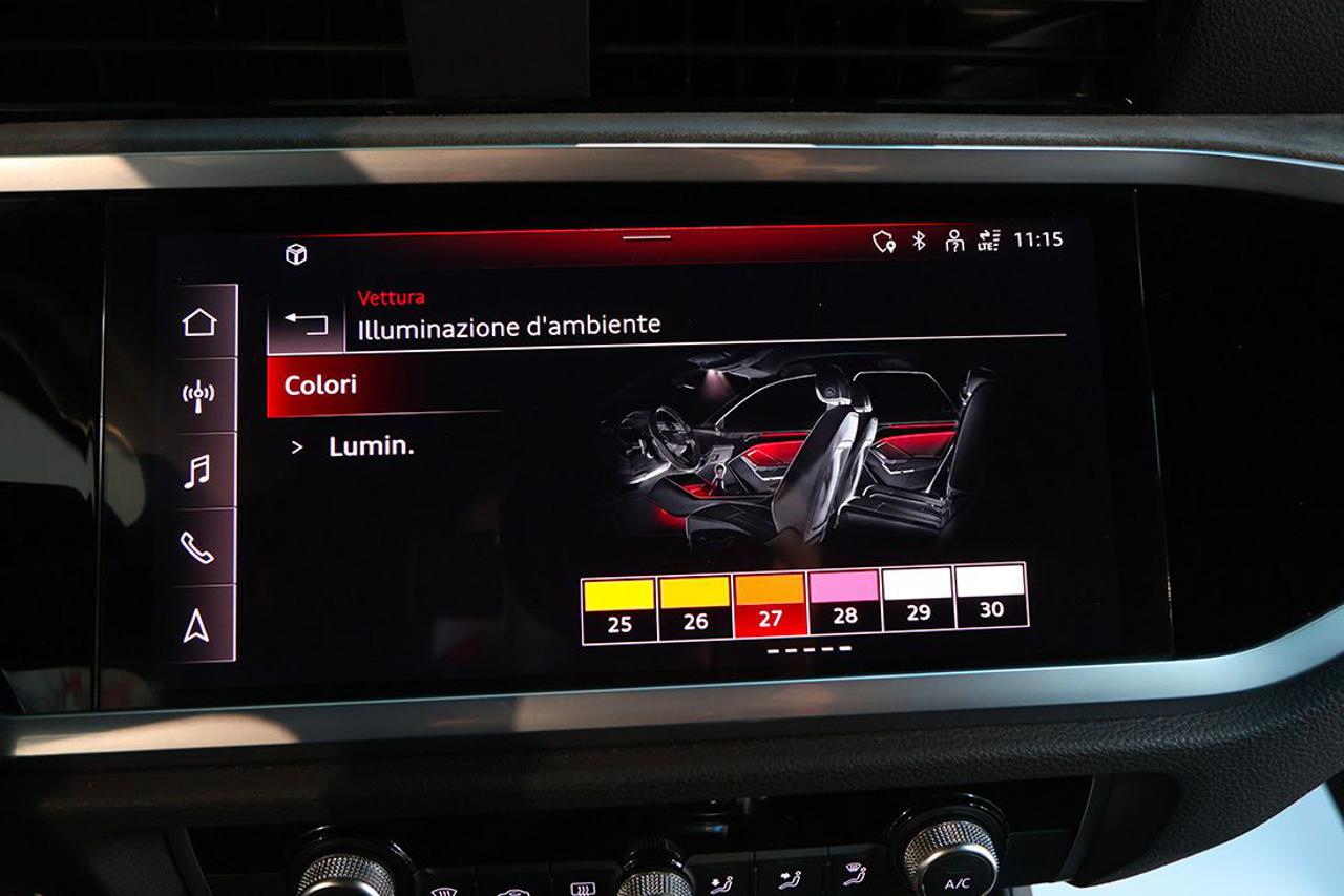 AUDI Q3 35 TDI Sportback Quattro S-Tronic S-Line - 27