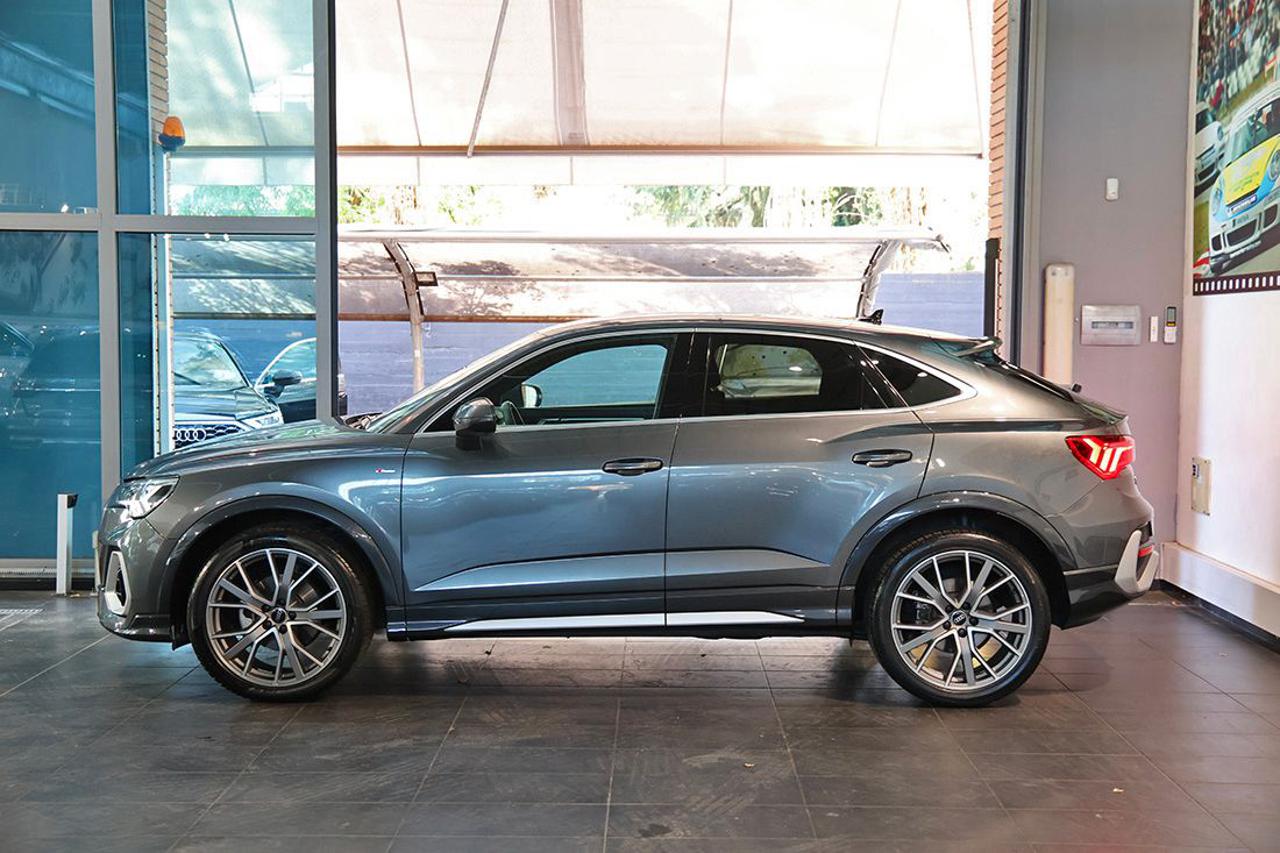 AUDI Q3 35 TDI Sportback Quattro S-Tronic S-Line - 3