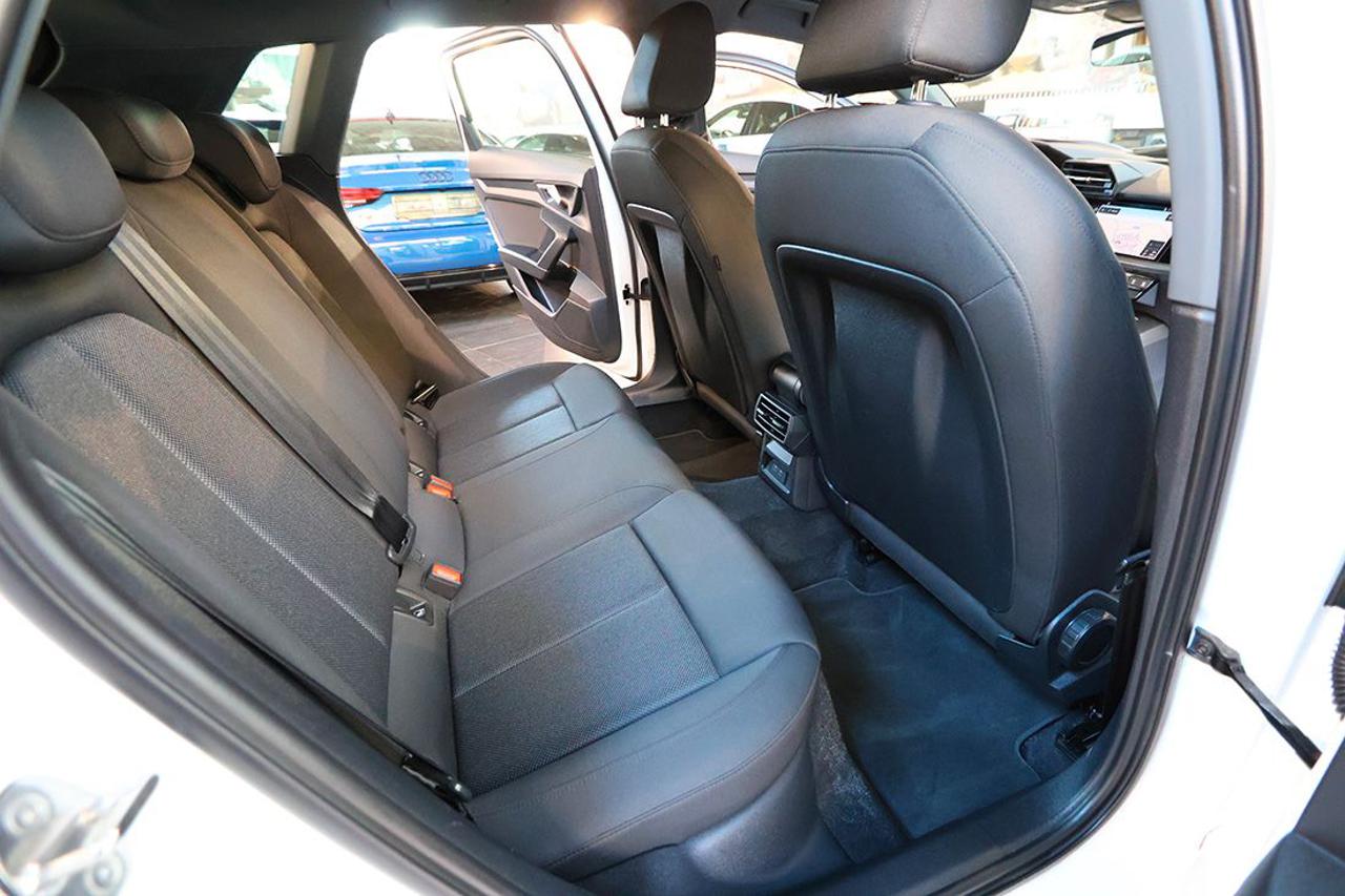 AUDI A3 30 TDI Sportback S-Tronic Business Advanced - 18