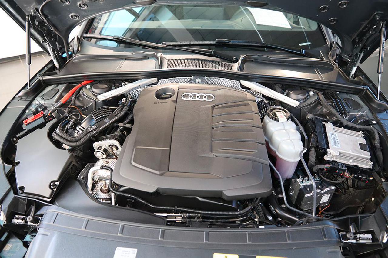 AUDI A4 35 TDI Avant S-Tronic S-Line - 11