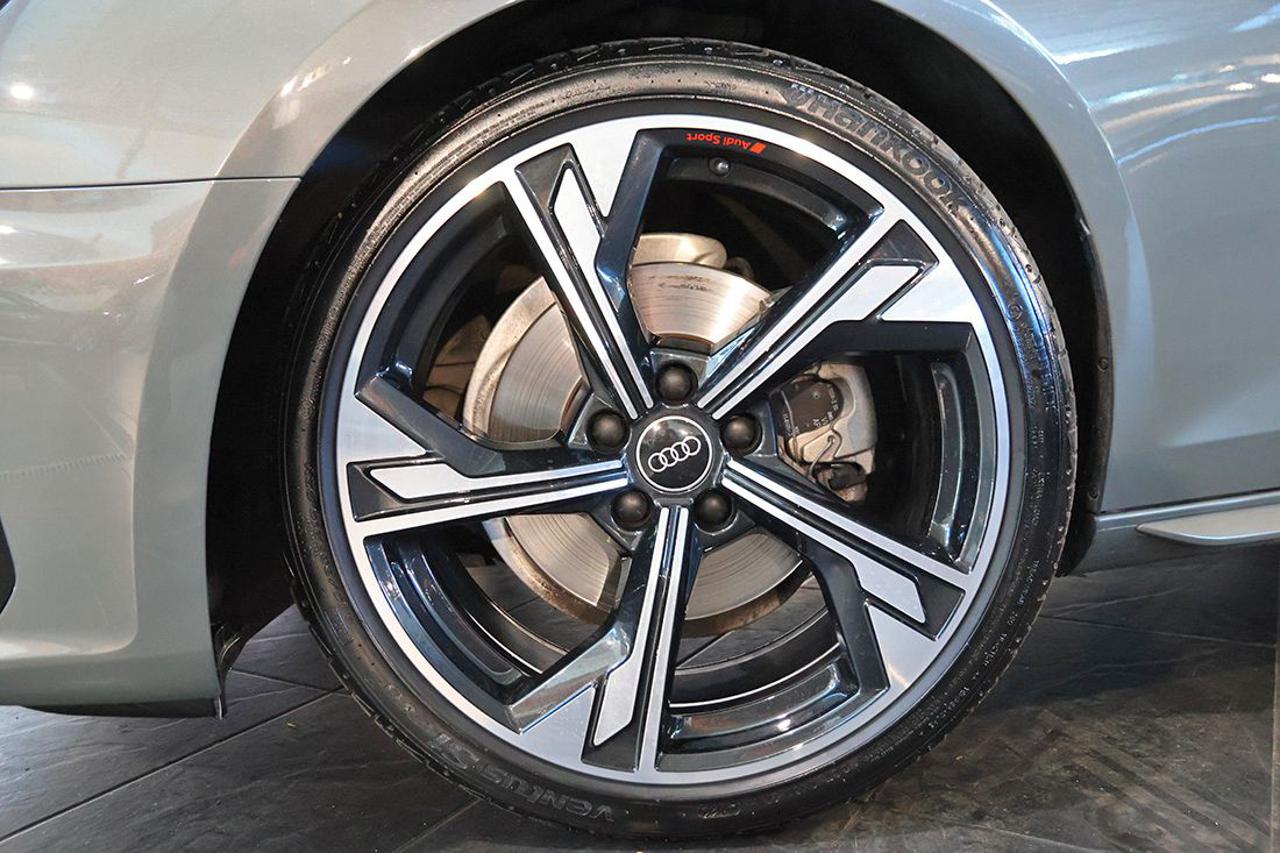 AUDI A4 35 TDI Avant S-Tronic S-Line - 6