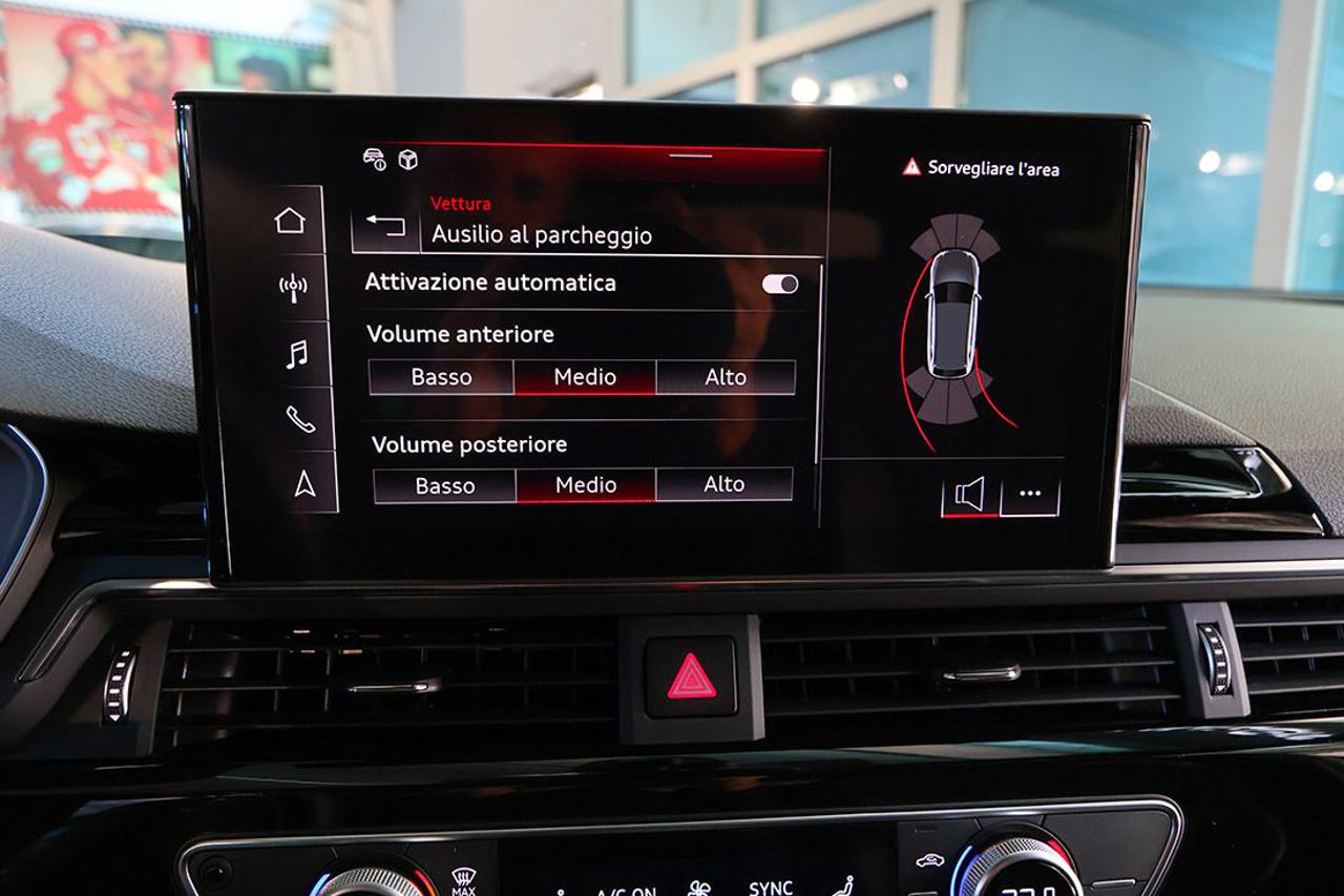 AUDI A4 35 TDI Avant S-Tronic S-Line - 25