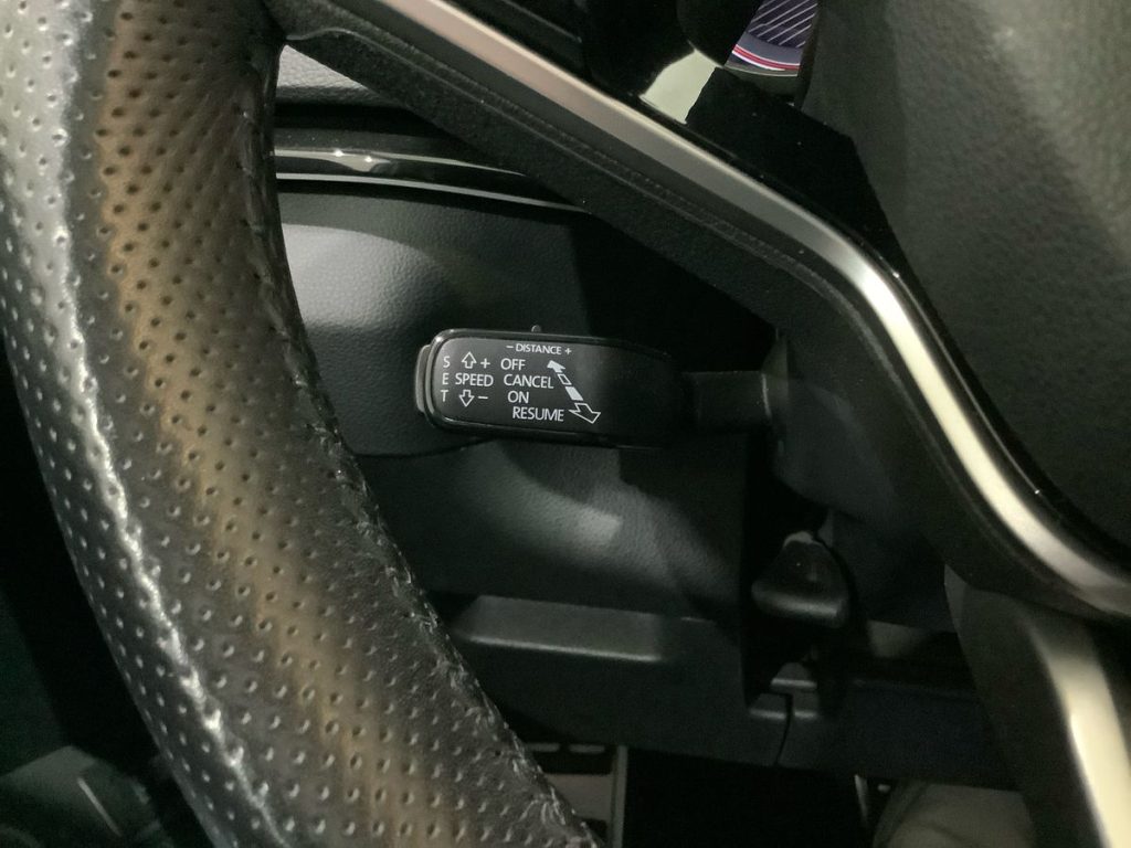 SKODA Karoq 2.0 TDI SCR DSG SportLine - 21