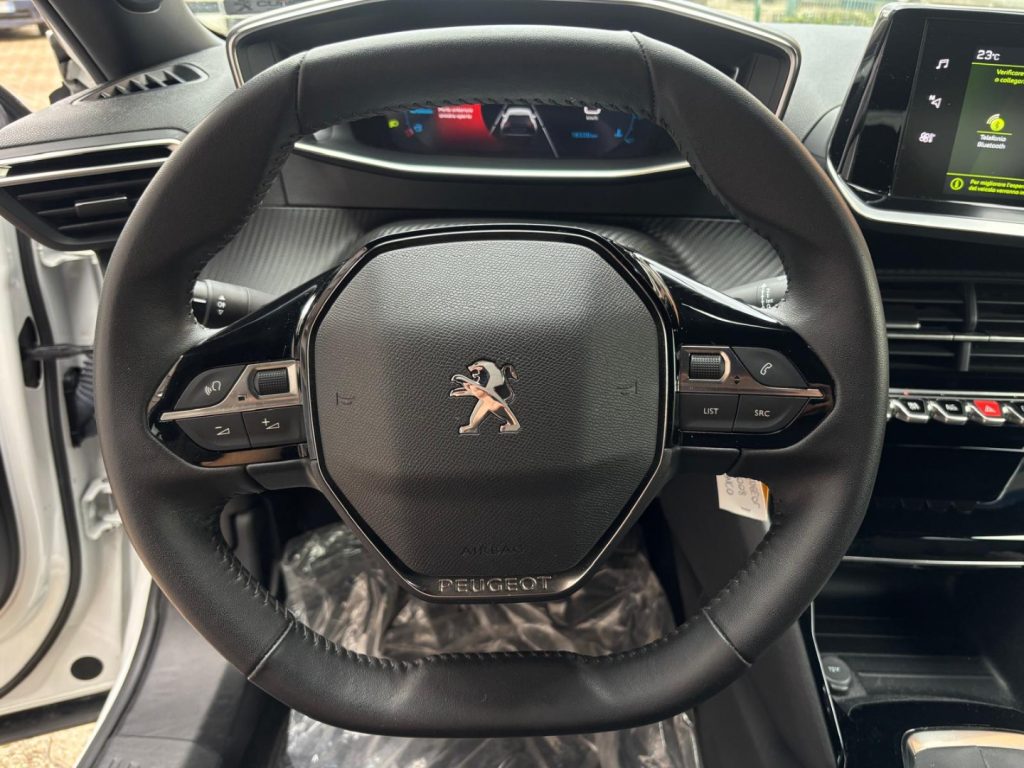 PEUGEOT 2008 Allure Pack BICOLOR*UNICO PROPRIETARIO - 9