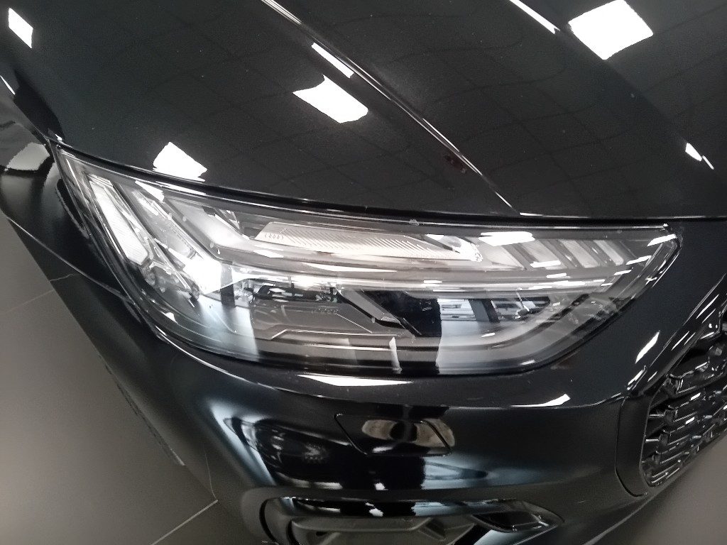 Clicca per ingrandire Q5 - 40 TDI 204 CV quattro S tronic black line edition