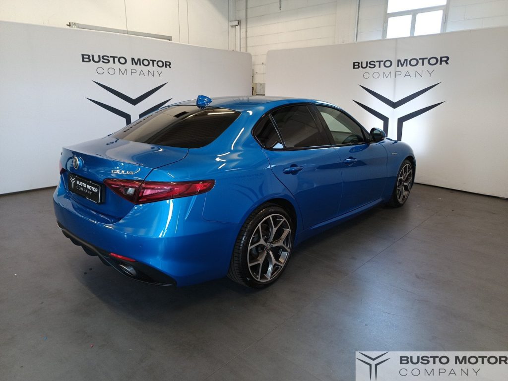 ALFA ROMEO Giulia 2.2 Turbo AT8 210CV AWD Q4 Veloce TI - 4