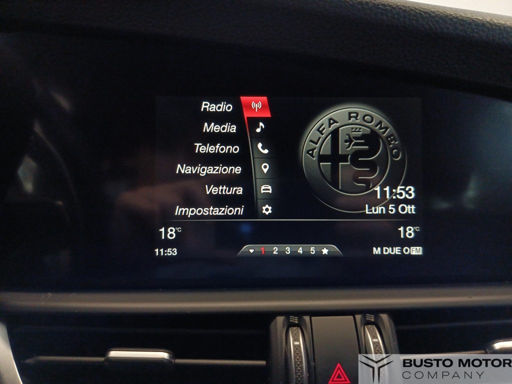 ALFA ROMEO Giulia 2.2 Turbo AT8 210CV AWD Q4 Veloce TI - 12