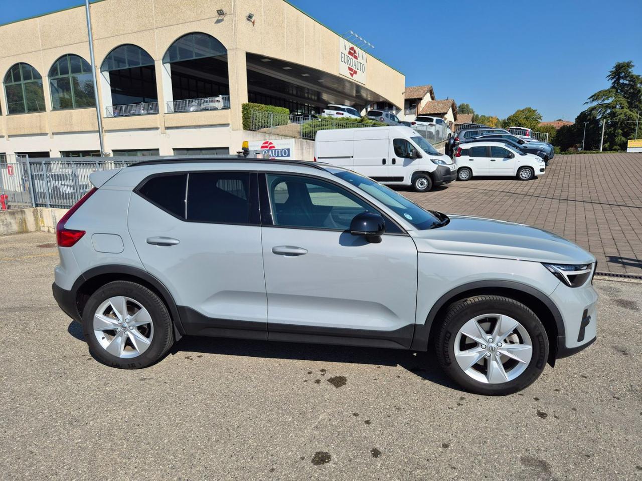 VOLVO XC40 B3 automatico Essential - 6