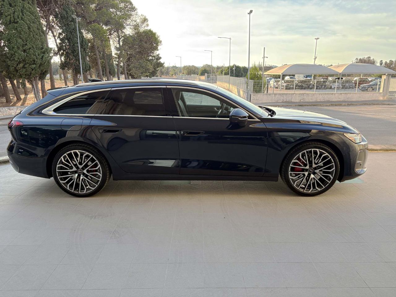 AUDI A6 Avant 2.0 TDI 150 kW mHEV+ S tronic quattro S line ed. - 4
