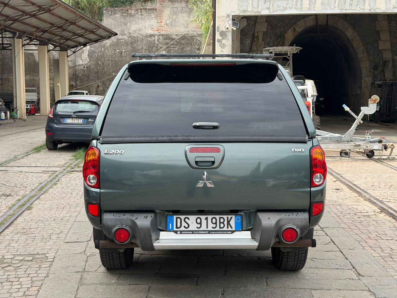 MITSUBISHI L200 2.5 DI-D/136CV Double Cab Intense - 6