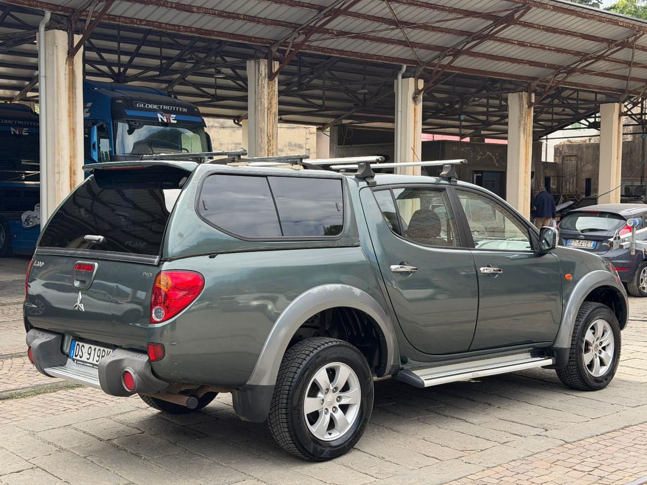 MITSUBISHI L200 2.5 DI-D/136CV Double Cab Intense - 5