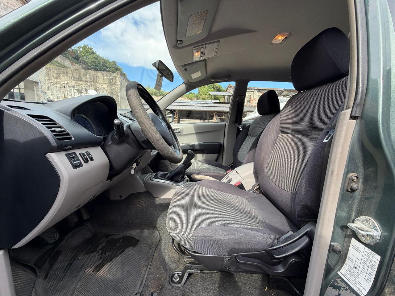 MITSUBISHI L200 2.5 DI-D/136CV Double Cab Intense - 10