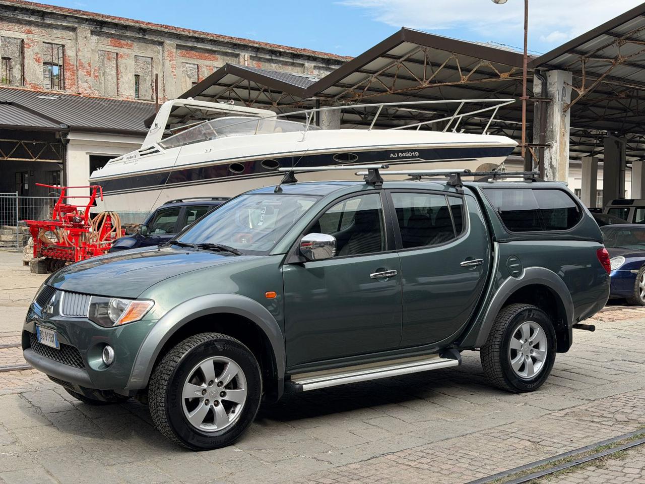 MITSUBISHI L200 2.5 DI-D/136CV Double Cab Intense - 9