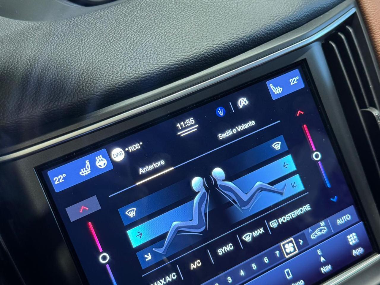MASERATI Levante MHEV 330 CV AWD GT - 16