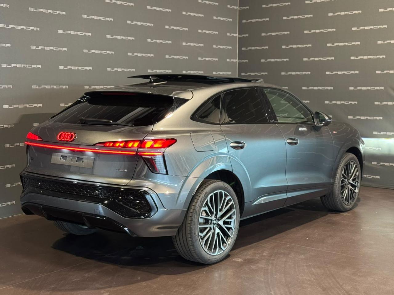 AUDI Q3 Sportback 2.0 tdi S line quattro 193cv s-tronic - 3