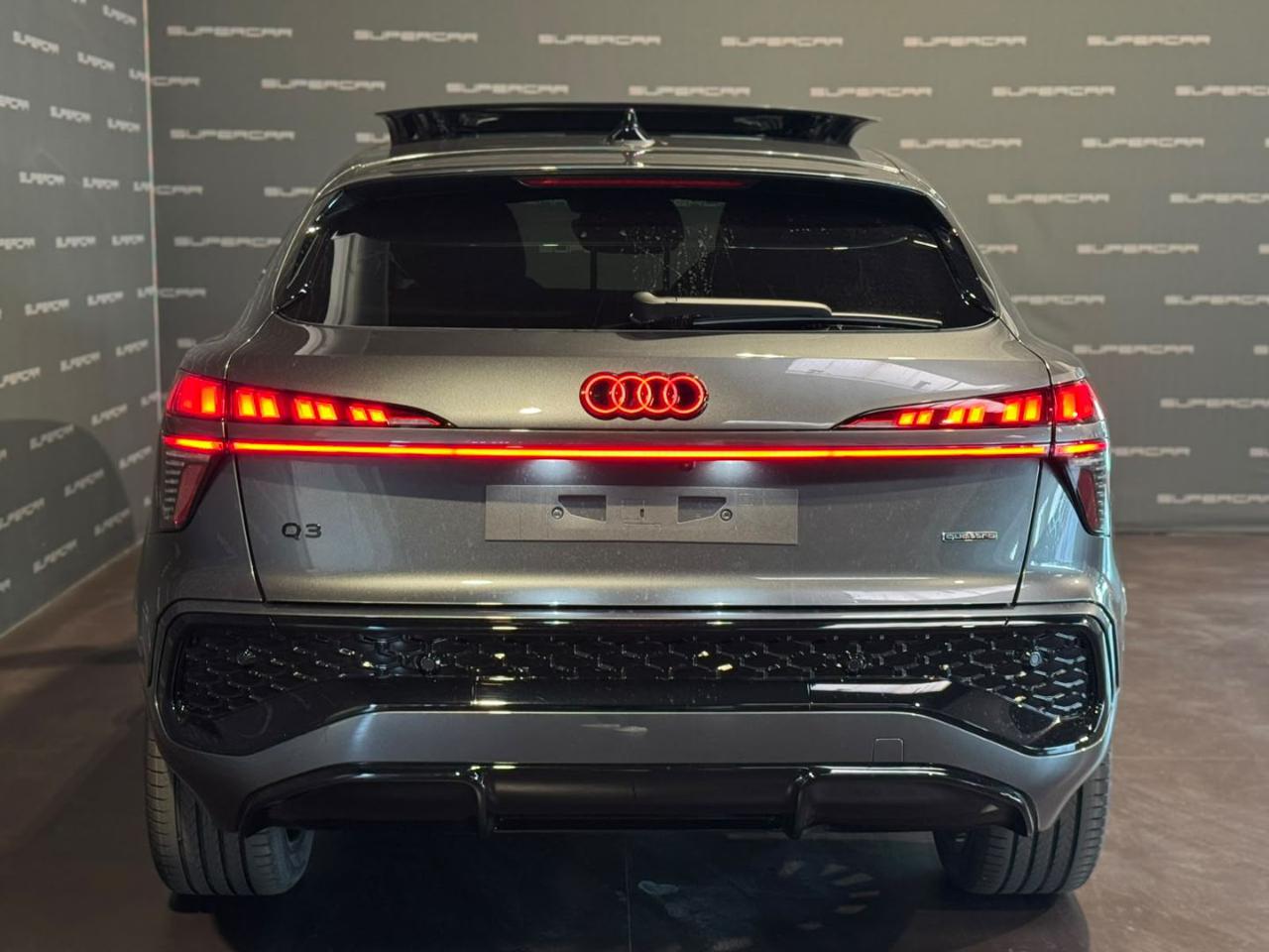 AUDI Q3 Sportback 2.0 tdi S line quattro 193cv s-tronic - 4