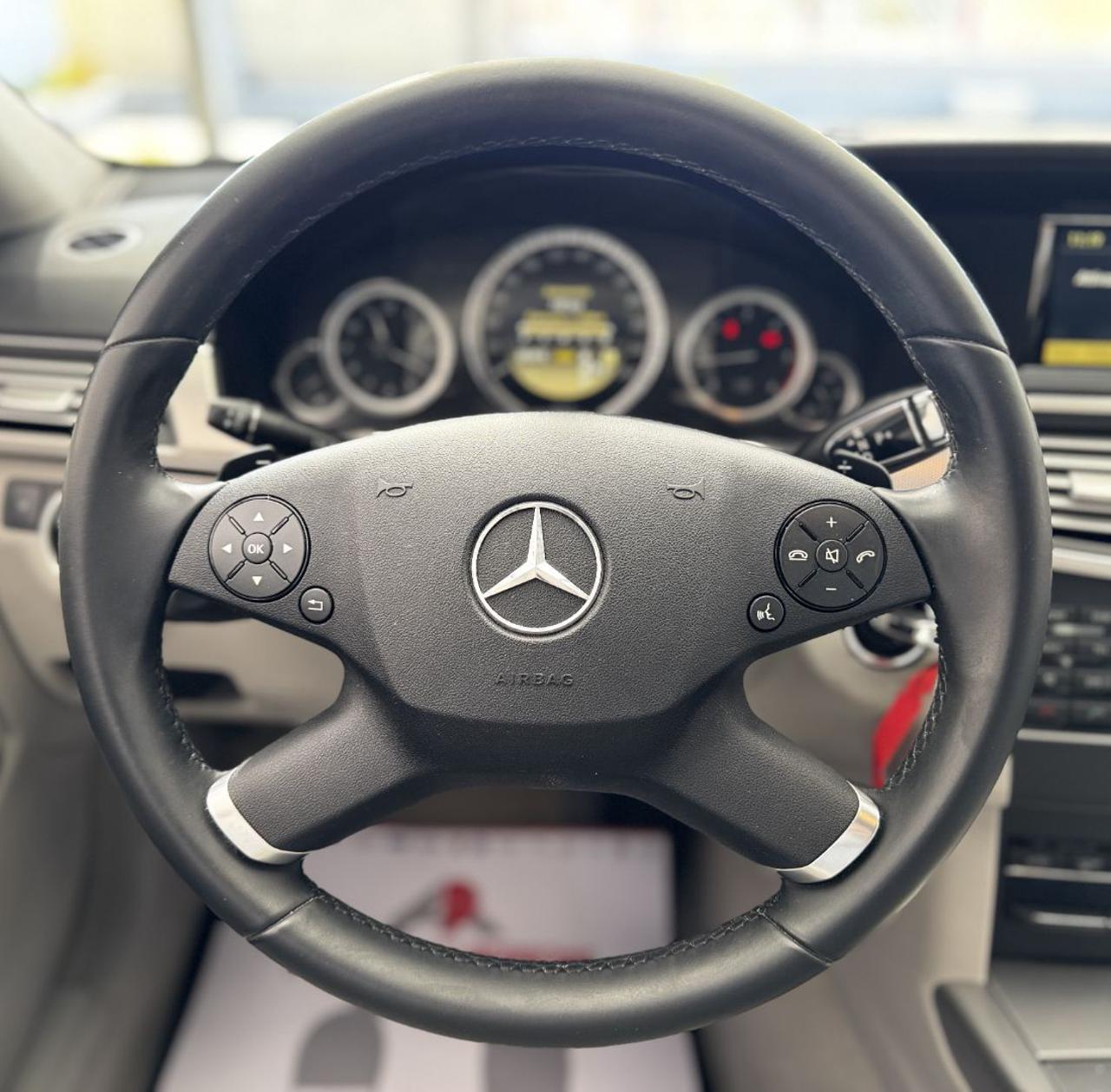 MERCEDES-BENZ E 220 CDI Avantgarde - Solo 87.000 km / 1 propr. - 7