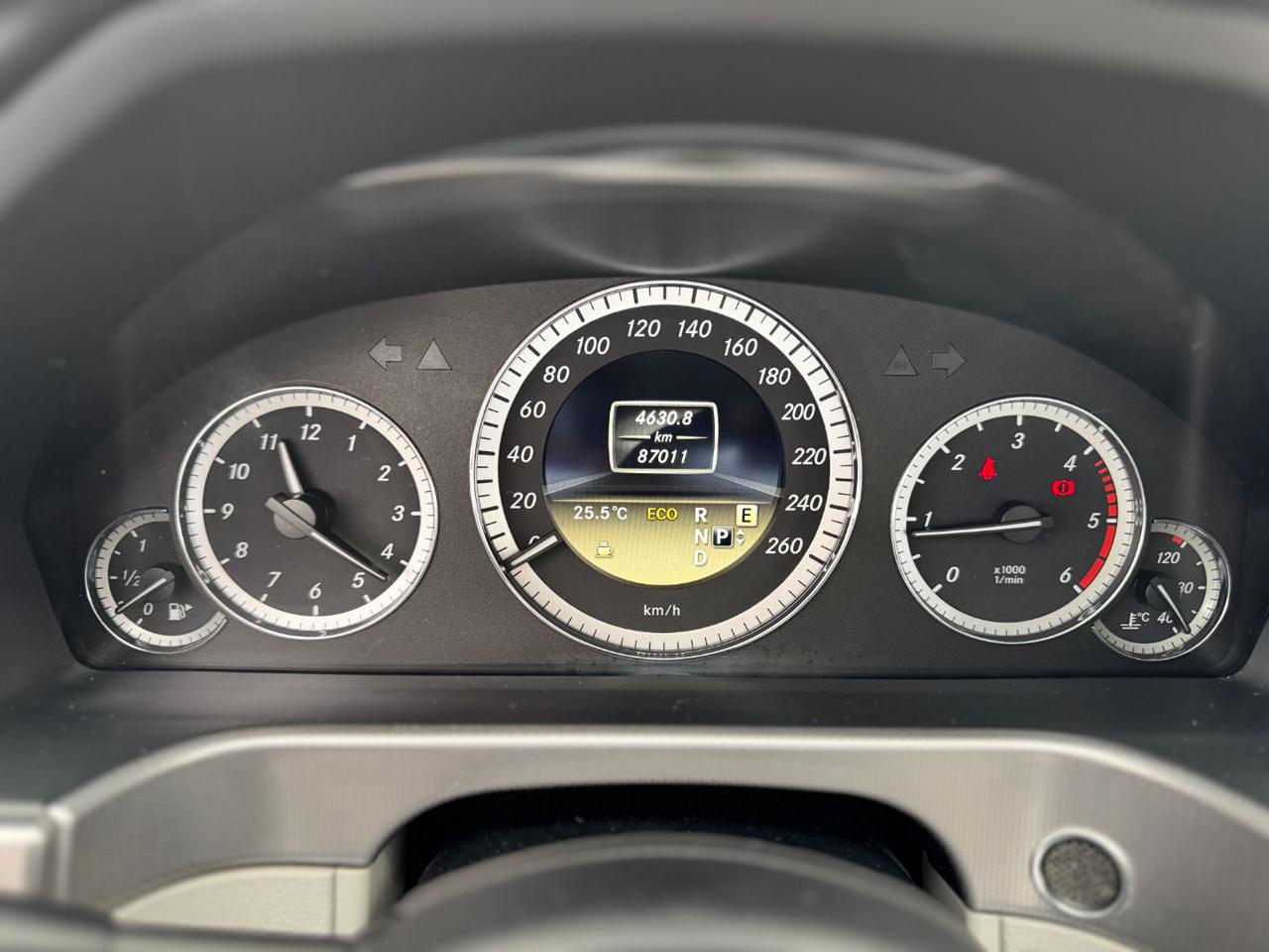 MERCEDES-BENZ E 220 CDI Avantgarde - Solo 87.000 km / 1 propr. - 28