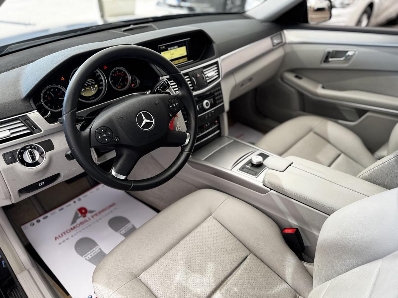 MERCEDES-BENZ E 220 CDI Avantgarde - Solo 87.000 km / 1 propr. - 5