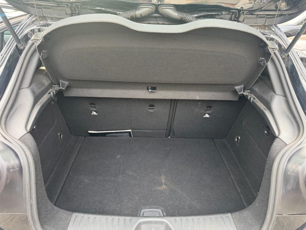 MERCEDES-BENZ A 180 CDI Automatic Sport - 16
