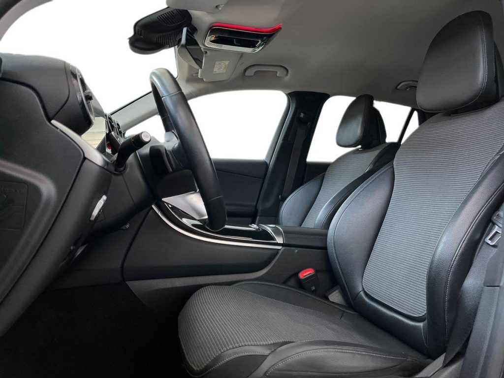 MERCEDES-BENZ GLC 220 d 4Matic Mild Hybrid Advanced - 10
