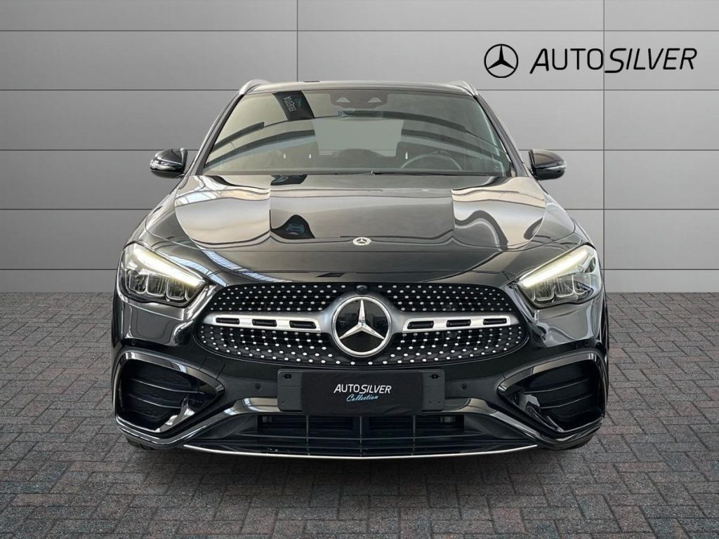 MERCEDES-BENZ GLA 180 d Automatic AMG Line Advanced Plus - 3