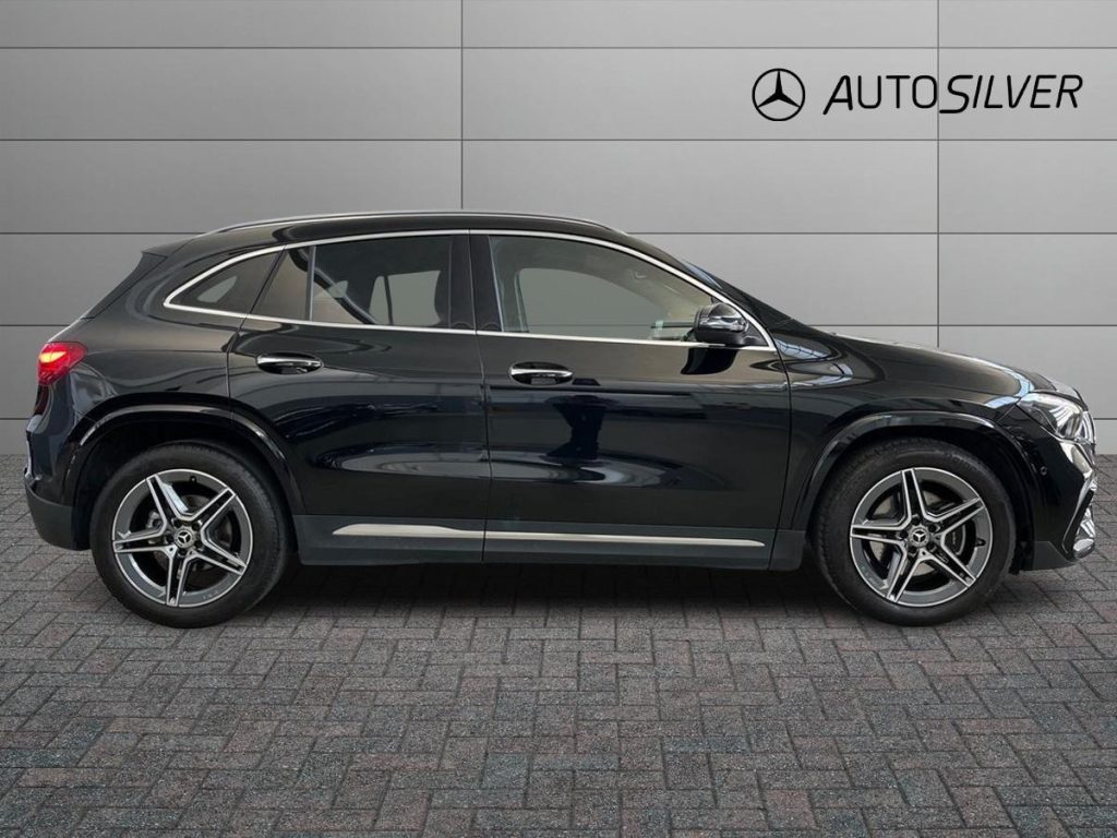 MERCEDES-BENZ GLA 180 d Automatic AMG Line Advanced Plus - 5