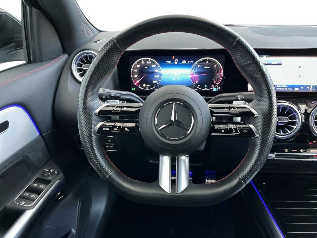 MERCEDES-BENZ GLA 180 d Automatic AMG Line Advanced Plus - 11