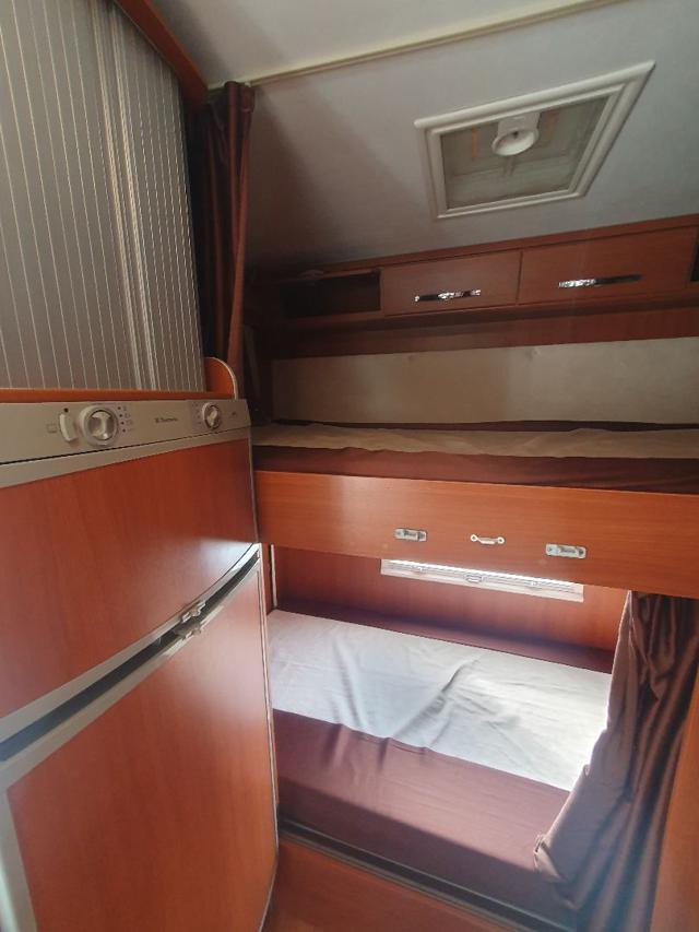 Camper - Integrato MCLOUIS MC4 35G Diesel – foto 12