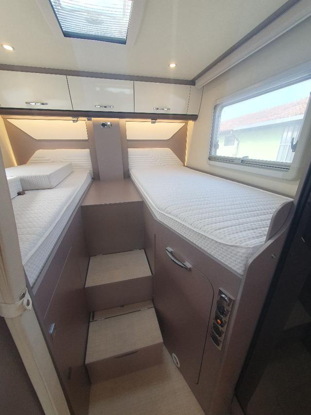 Camper - Integrato BURSTNER LYSEO 690 G Privilege Diesel – foto 17