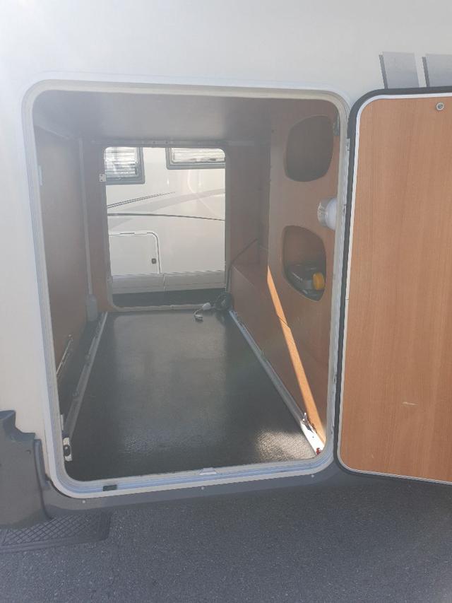 Camper - Mansardato CHAUSSON Welcome 28 Diesel – foto 20